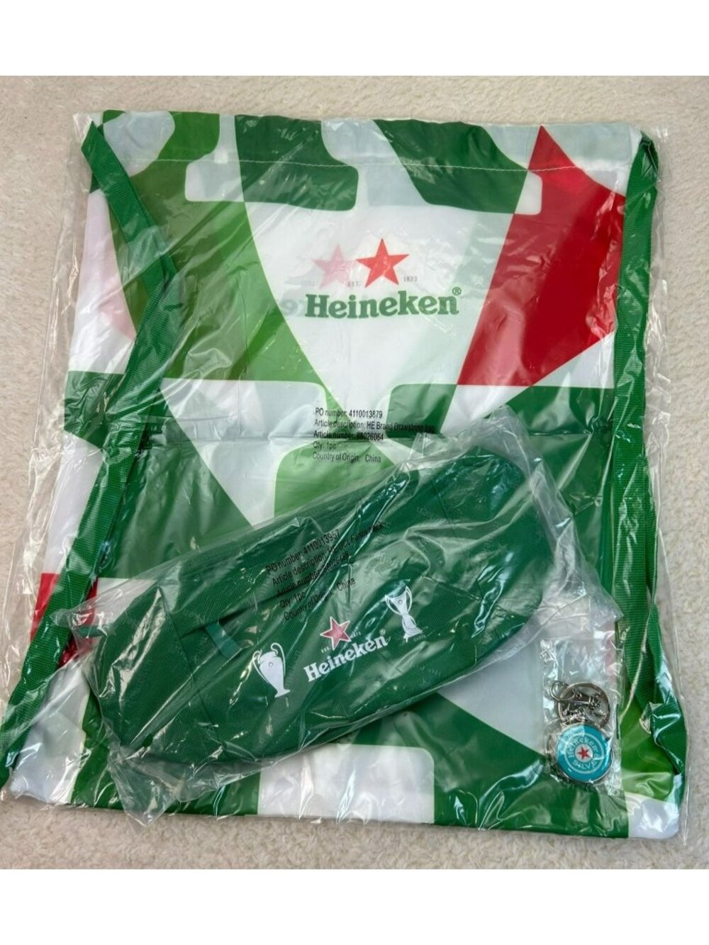 Heineken Mens Drawstring Bag & Fanny Pack Green Logo and Key Chain NEW
